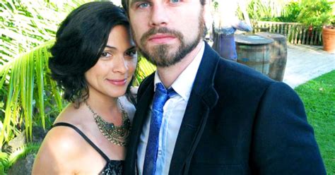 Rider Strong Marries Alexandra Barreto Boy Meets World Stars Wedding Us Weekly