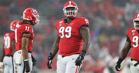 DT Jordan Davis returns to Georgia, turns down 2021 NFL Draft