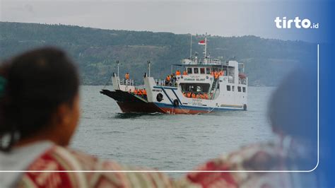 Evakuasi Korban Kapal Tenggelam KM Sinar Bangun