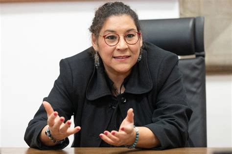 Lenia Batres devuelve a la Tesorería excedente de su salario La