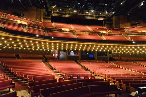 grand ole opry house  nashville deep roots  country  rock