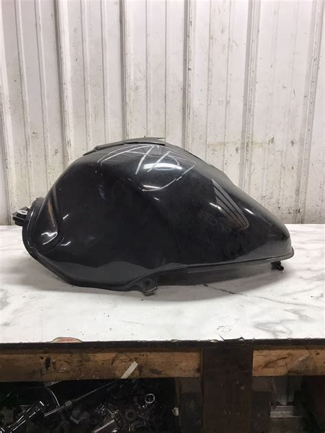 Honda Cbr Xx Cbr Xx Cbr Blackbird Gas Fuel Petrol Tank