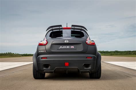 Hp Nissan Juke R Shows Up At Goodwood Threatens Supercars With