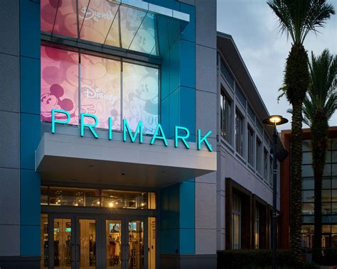 primark expands  footprint   south opening  store
