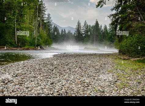 Cle Elum River Stock Photo Alamy