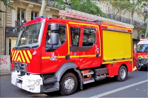 Renault D16 PS Premier Secours BSPP Brigade Des Sapeur Flickr