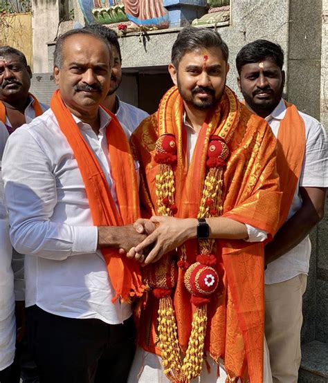 P C Mohan On Twitter Offered Prayers At Sri Ganesha Temple Before