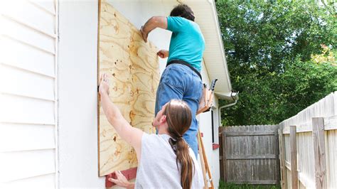 How To Properly Board Up Windows For A Hurricane