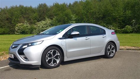 Life On Cars: Fire up the... Vauxhall Ampera