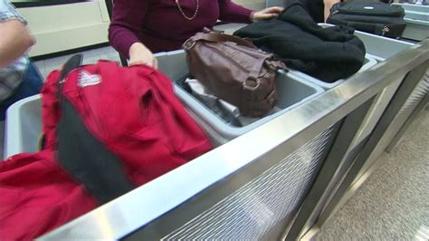 Tsa Finds Record Number Of Firearms In Carry On Baggage At U S