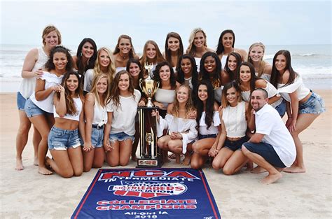 Texas A&M cheerleaders win National Championship | Page 2 | SEC Rant