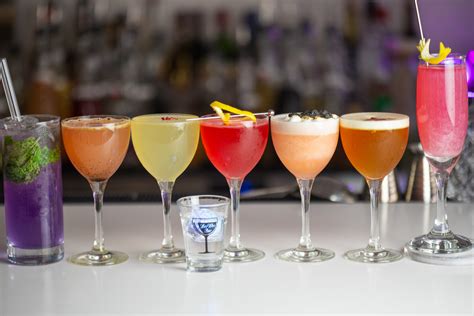 Luvwoo Bar - Zyi Li STL