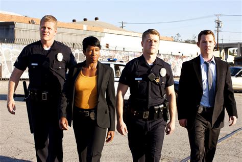 I Like to Watch TV: TNT “Southland” Cast Group Photos