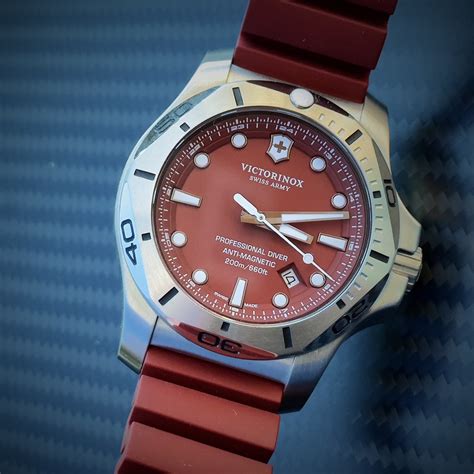 VICTORINOX I.N.O.X. | German Rodriguez | Flickr