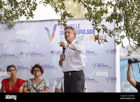 Speech by Jean-Luc Melenchon, « La France Insoumise" representing « La ...