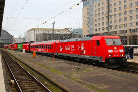 Coca Cola Weihnachtszug Fotos Bahnbilder De