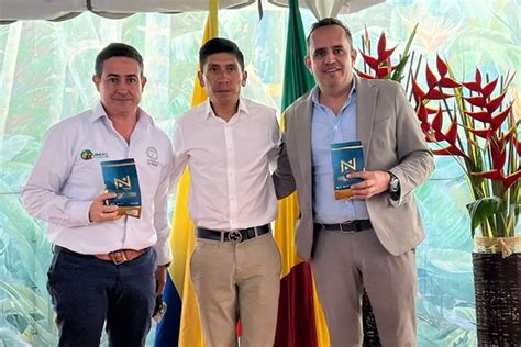 Nairo Quintana Y Gobernador Juan M Galvis Presentaron El Gran Fondo