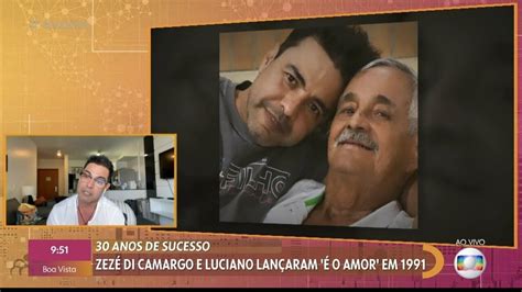 Zezé Di Camargo se emociona homenagem ao pai Desde que morreu é