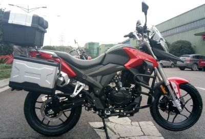 Motocykl Junak RX One RX1 125 z kuframi CIECZ Motocykle Wińscy