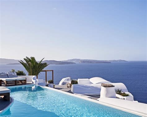 Hotel with infinity pool on Santorini | Katikies Santorini