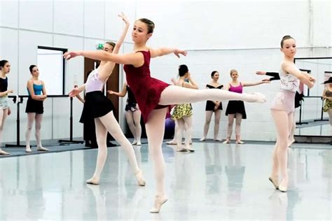 Ballet Classes Cardiff | Ballet Classes Near Me | Train With Us