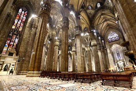 Il Duomo Di Milano Storia E Curiosità Sulla Cattedrale Simbolo Della Città