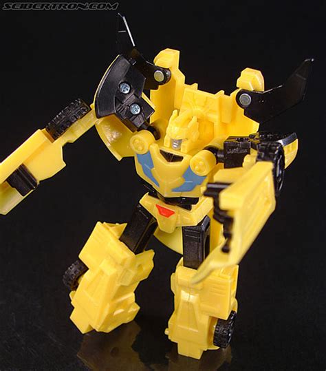 Transformers Classics Bumblebee Toy Gallery (Image #49 of 63)