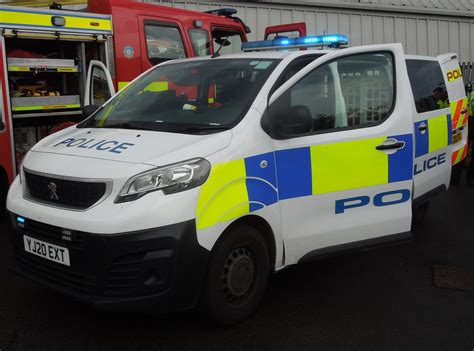 West Yorkshire Police Yj Ext Peugeot Expert Ferryjammy Flickr