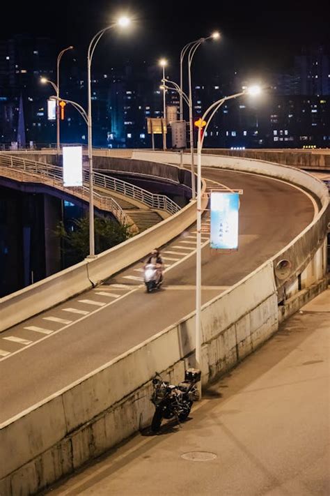 Qiansimen Bridge and Cityscape at Night · Free Stock Photo