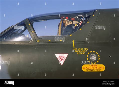 Hawker hunter cockpit hi-res stock photography and images - Alamy