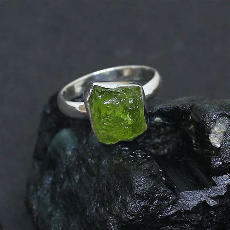 Raw Peridot Ring, August Birthstone Ring, Boho Septum Ring, Antique