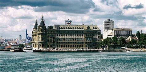 Kadikoy Things to Do: Markets, Walks, Museums & Nightlife