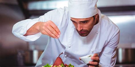 Cursos y títulos necesarios para ser chef Superprof