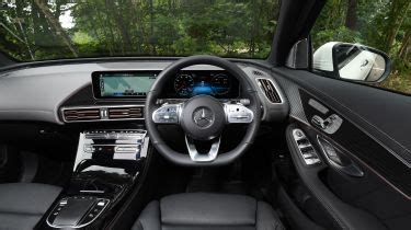 Mercedes EQC review: interior, dashboard & infotainment | DrivingElectric