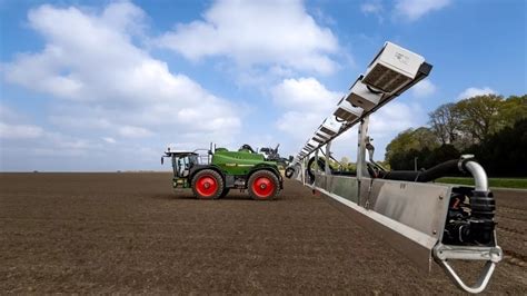 Agco Und Basf Kooperieren Beim Intelligenten Spr Hen Im Zollhafen