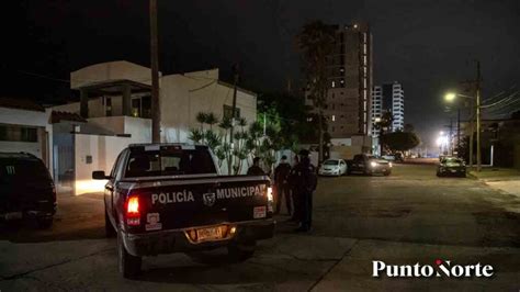 Chocan Patrulla E Intentan Esconderse Dentro De Su Casa En Playas De