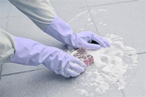 DIY - Homemade Grout Cleaner