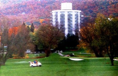 Hotel in the Catskills | Catskill hotel, Catskills, Postcard