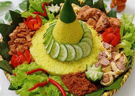 Resep Tumpeng Nasi Kuning Rumahan Oleh Endda Kumala Cookpad