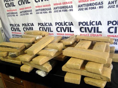 Pol Cia Apreende Mais De 50 Kg De Maconha Em Nova Benfica