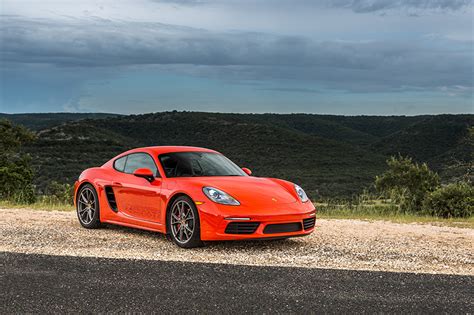 Fonds d ecran Porsche 2017 718 Cayman S Rouge Métallique Voitures