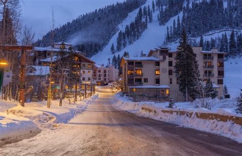 Romantic Ski Resorts For Couples Ship Skis Blog