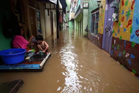 Tak Berkurang Titik Banjir Di Jakarta Malah Bertambah Pada Rabu Siang