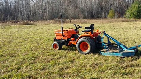 Kubota B7200 Hst 4 Foot King Cutter Rotary Cutter Youtube