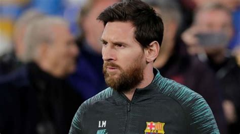 Messi está a perder a paciência Redução salarial no Barça continua a