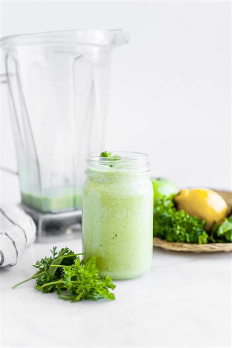 Best Ever Parsley Smoothie Recipe