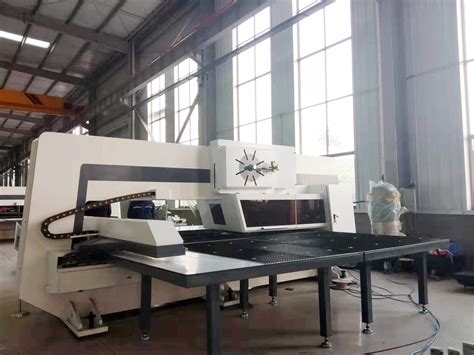 Metal Sheet Hole Punching Machine Turret Punching Machine Cnc Turret