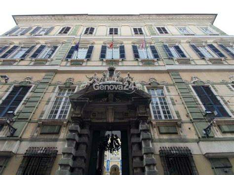 La lezione di Profumo all Università di Genova Ci avviamo a una nuova