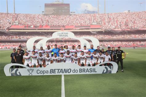 Campe O In Dito S O Paulo Se Junta A Vencedores Da Copa Do Brasil