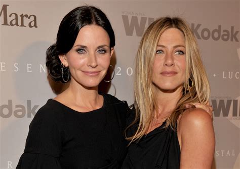 Jennifer Aniston Reportedly Feels 'Betrayed' By BFF Courteney Cox Still ...